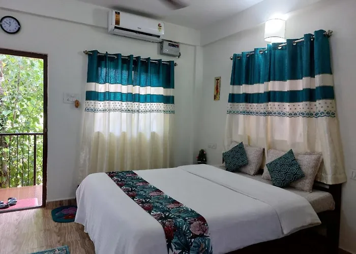 Spectrum Hub Beach Side Studio Apartment - Candolim - Goa