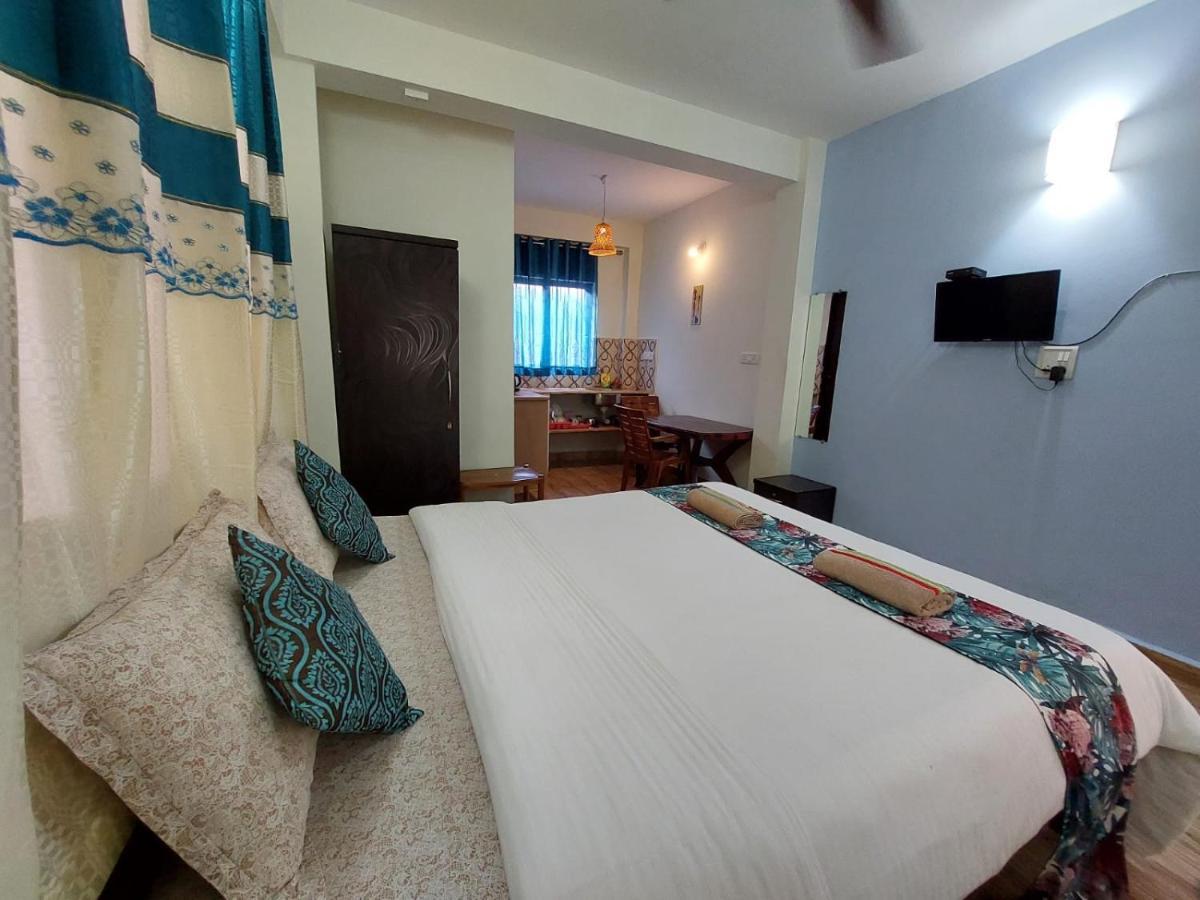Apartment Spectrum Hub Side - - Goa Candolim
